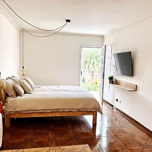Lujosa Con Piscina Privada Villa